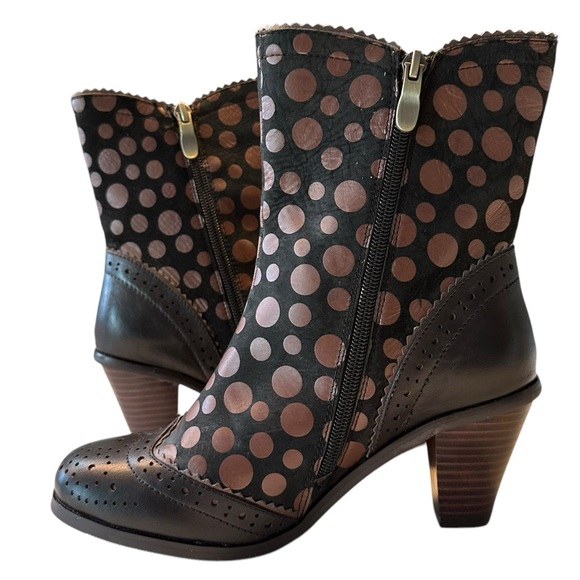 L’Artiste Spring Step Perignon Wingtip Polka Dot Heeled Boots EU 37 US 6.5-7 - Picture 9 of 16